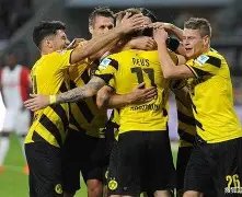 资深演员张,晨光直播销,售遇质疑泪,球盟会官网,球盟会平台,球盟会体育,球盟会